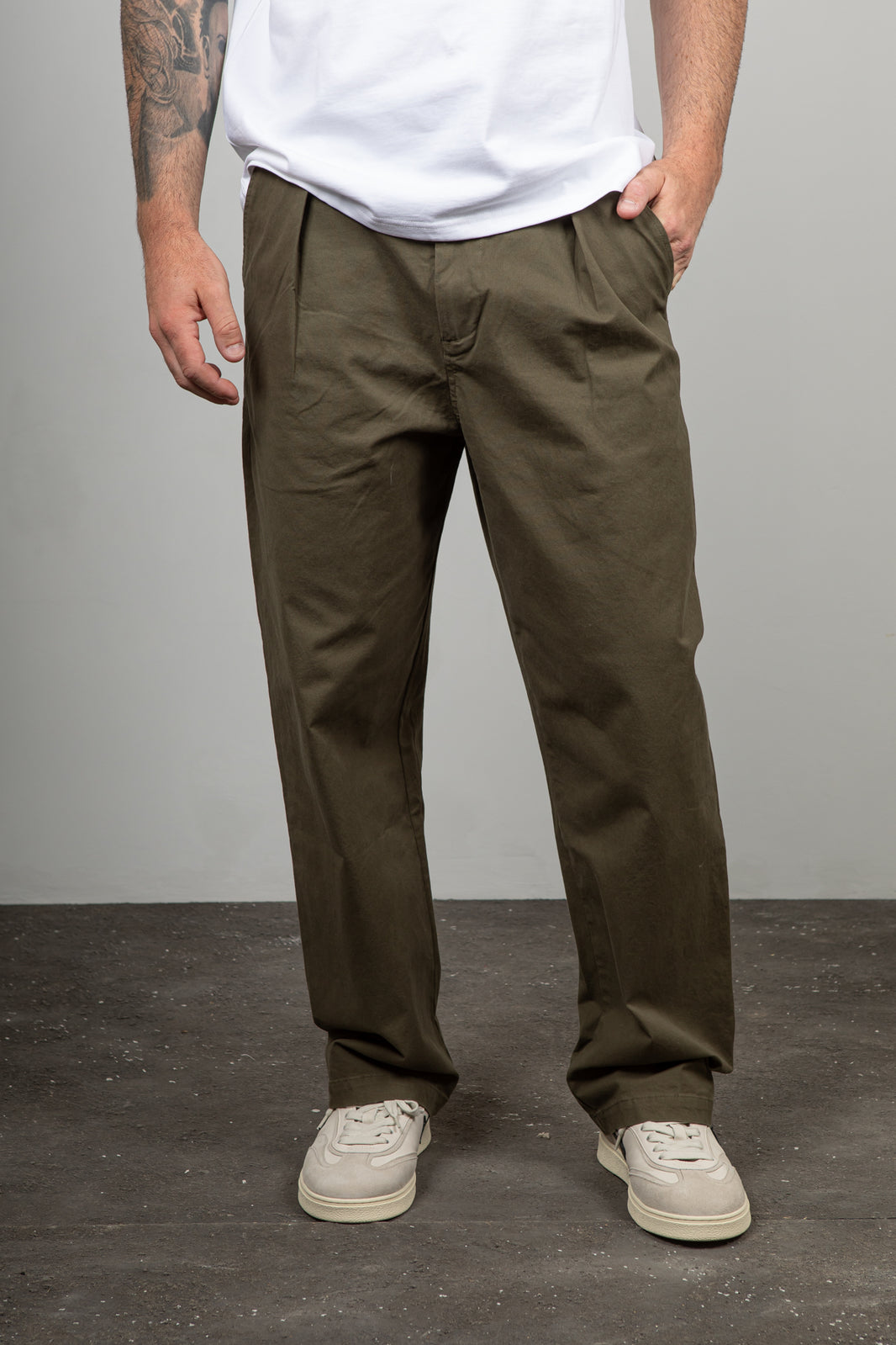 Pantalone ANERKJENDT-901875 VERDE