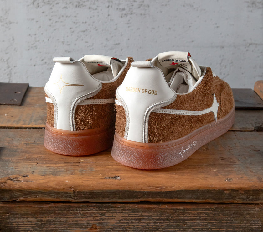 Garden of God EARTH - Hairy suede noce