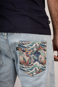 Jeans con patch V2 - JUMRMX